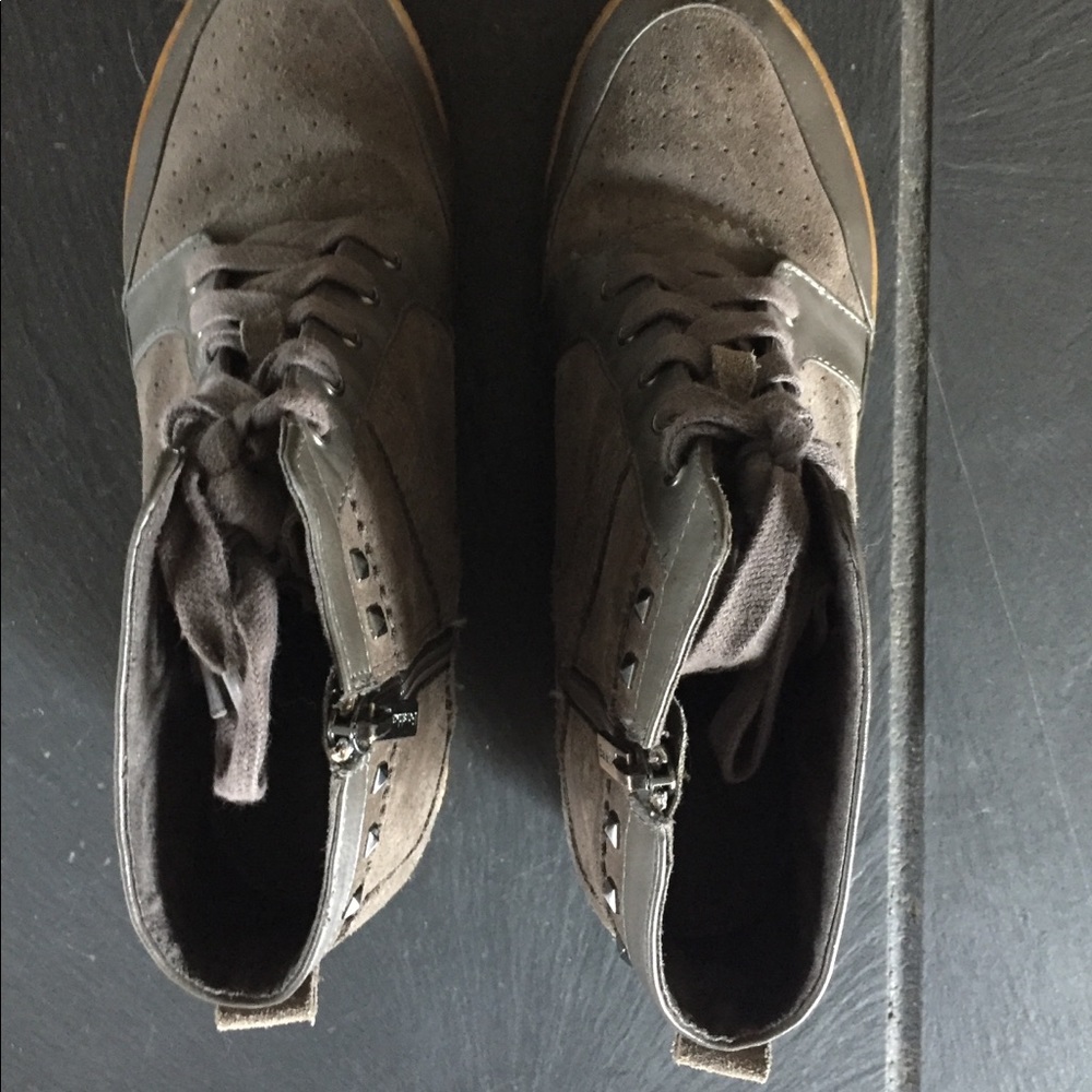 Wedges - Picture 6 of 7